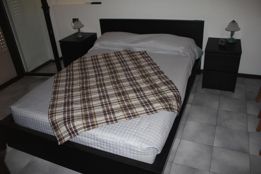 Bed & Bacco Lägenhet Bergamo Rum bild